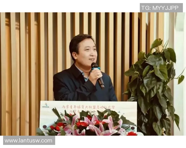 张秀英专访:揭秘飞盘运动崛起背后的成功秘诀与发展之路 张秀英专访:揭秘飞盘运动崛起背后的成功秘诀与发展之路