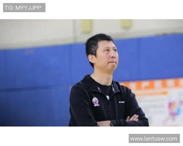 与杨伟畅谈篮球生涯的点滴回忆与成长历程