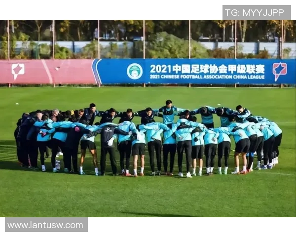 成都乒乓球队在大师赛积分榜上以76分稳居第一名展现强劲实力