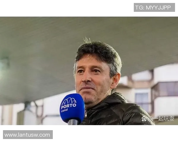 足球明星们的抽烟习惯揭秘是否影响他们的职业生涯与形象 足球明星们的抽烟习惯揭秘是否影响他们的职业生涯与形象